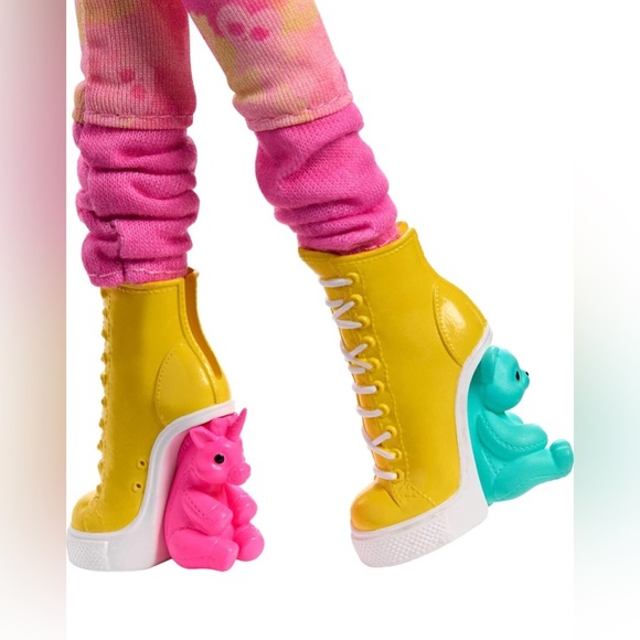 Nwt  enid sinclair monster high x wednesday - Picture 2 of 3